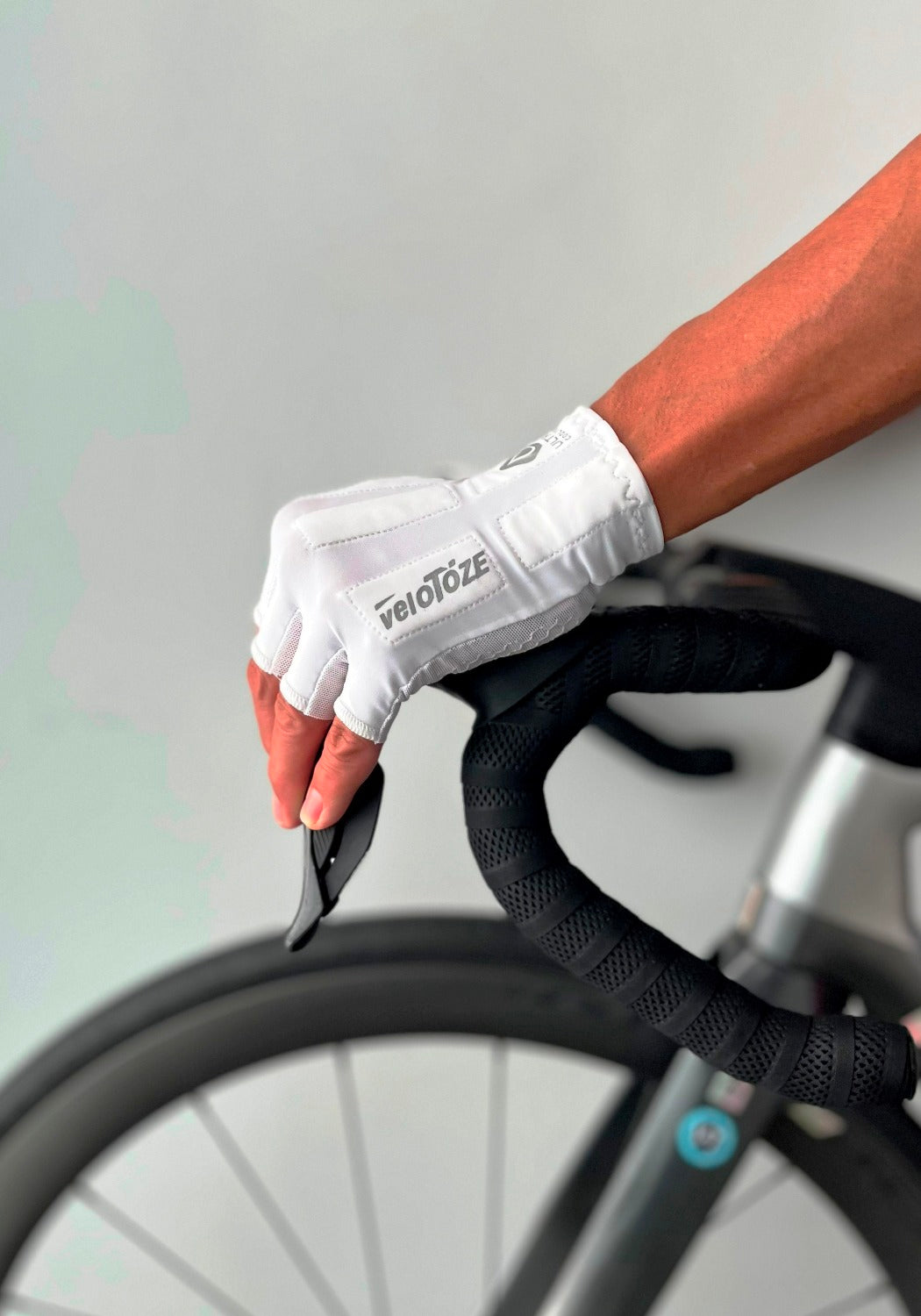 Glacier Gloves