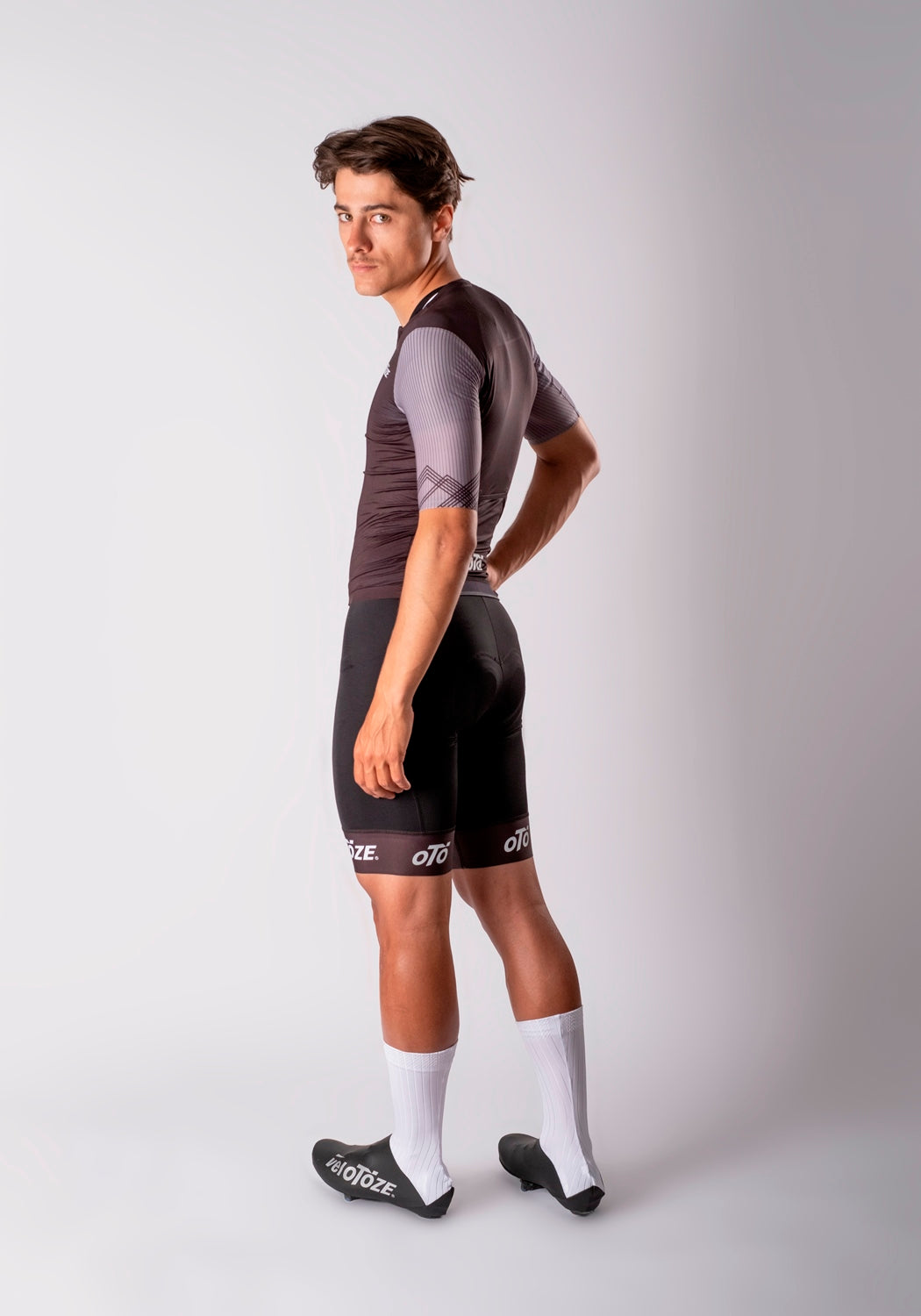 veloToze AeroLink™ Jersey - Black/Gray