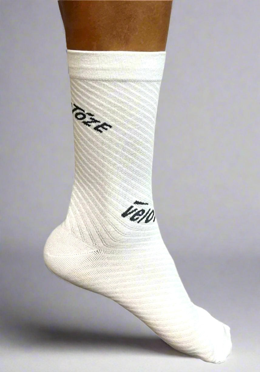 veloToze Cycling Socks - Active Compression with COOLMAX®