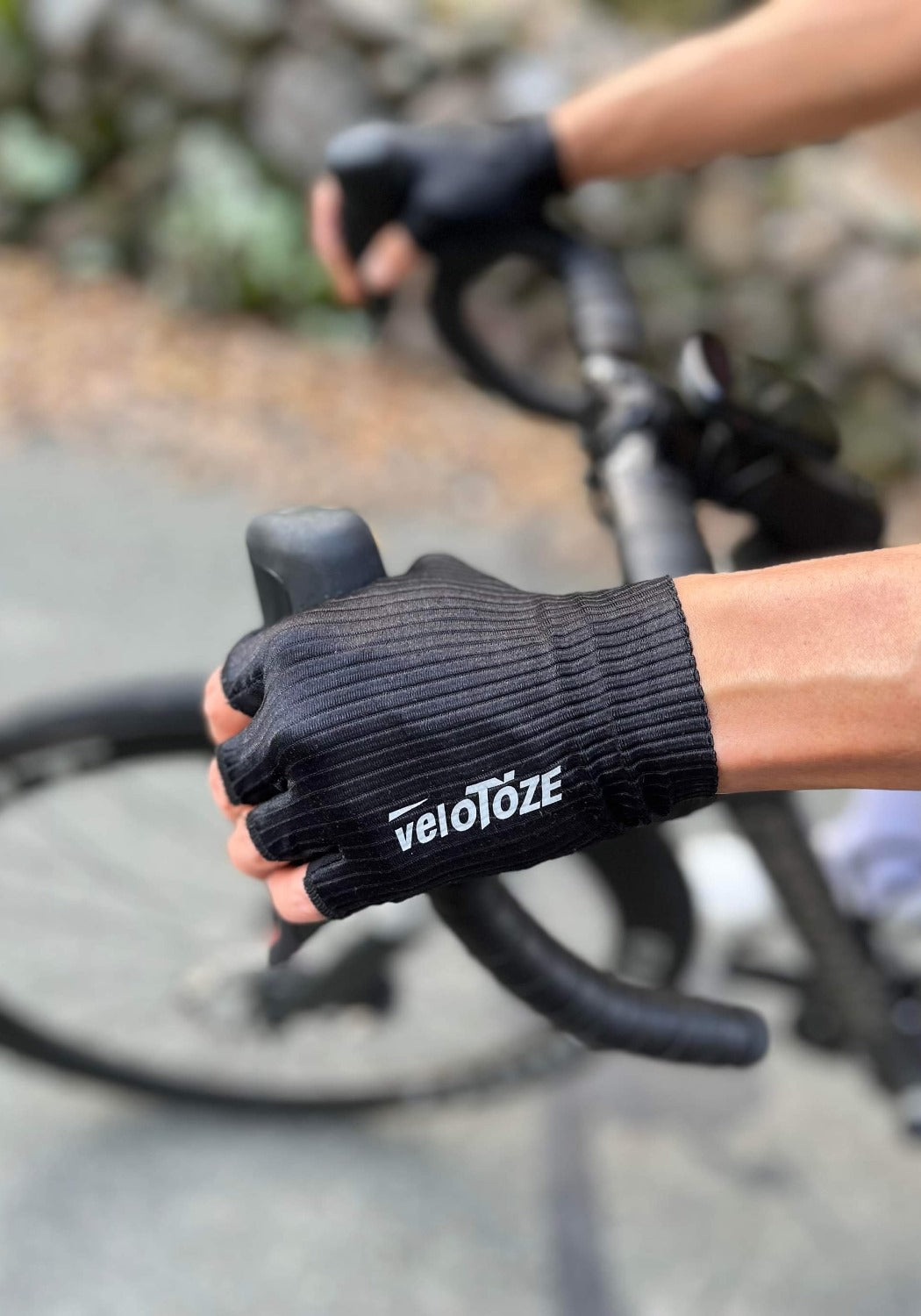 veloToze Featherweight Gloves