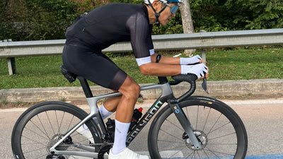 veloToze Aero Pro Gloves socks base layer